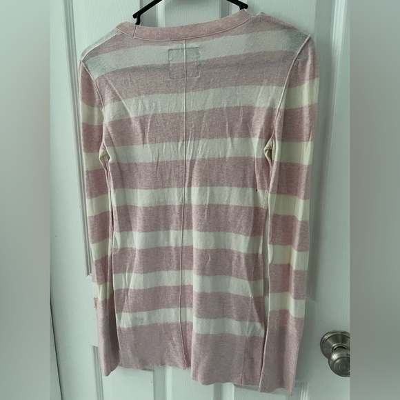 Stripped American Eagle Sweater - Picture 2 of 3